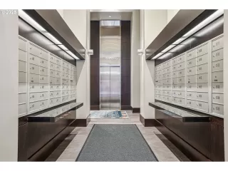 Photo #3: 426144444 Listing 