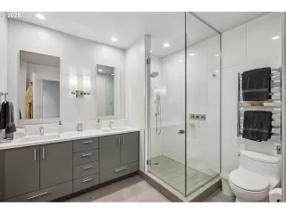 Photo #4: 426144444 Listing 