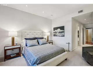 Photo #6: 426144444 Listing 