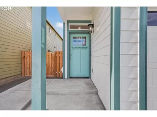 Photo #1: 427358593 Listing