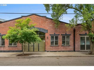 Photo #3: 427408495 Listing 