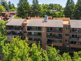 Photo #1: 428451105 Listing 