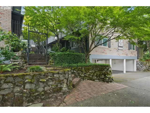 MLS: 428650771 Condo For Sale