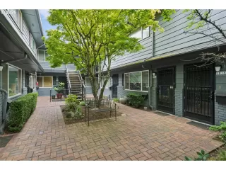 Photo #1: 428650771 Listing 