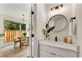 Photo #5: 431201302 Listing 