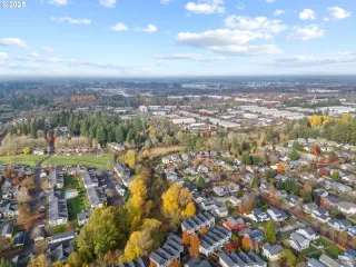 Photo #2: 431825346 Listing