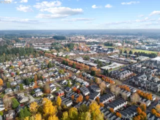 Photo #3: 431825346 Listing