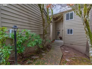 Photo #1: 432217929 Listing 