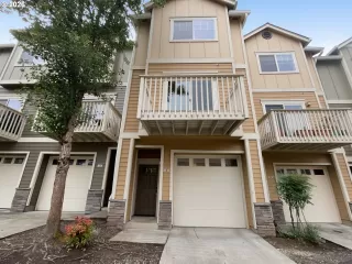 Photo #1: 432377355 Listing 