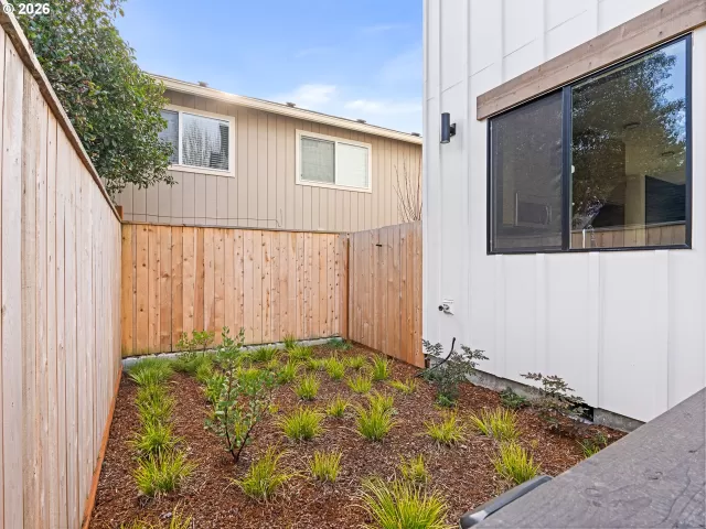 MLS: 432548793 Condo For Sale