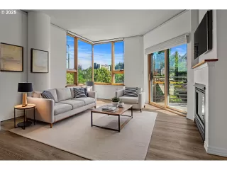 Photo #1: 432954027 Listing 