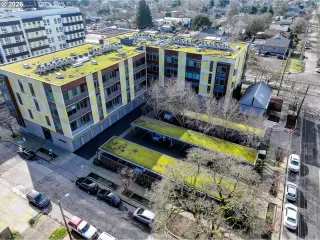 Photo #4: 433354695 Listing 