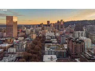 Photo #1: 433665871 Listing 