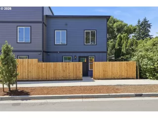 Photo #1: 433735018 Listing 