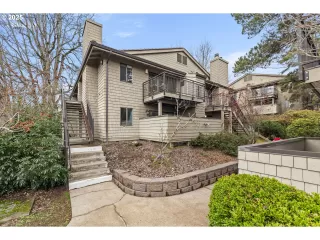 More Details about MLS # 434093532 : 56 GALEN ST