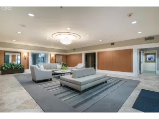 Photo #2: 434392266 Listing