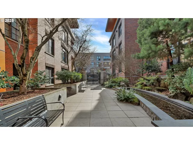 MLS: 434922047 Condo For Sale