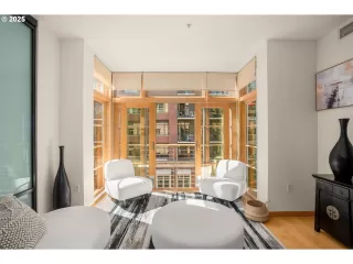 Photo #4: 435506706 Listing 