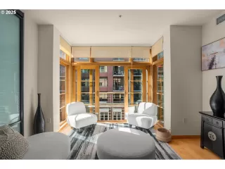 Photo #5: 435506706 Listing 