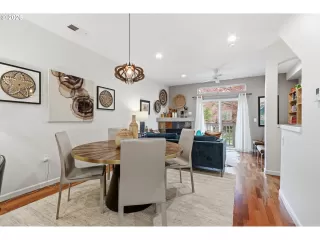 Photo #5: 435693513 Listing 