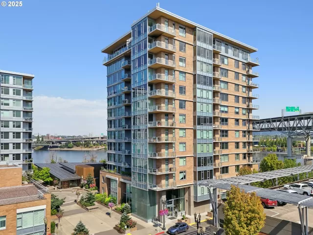 MLS: 435903216 Condo For Sale