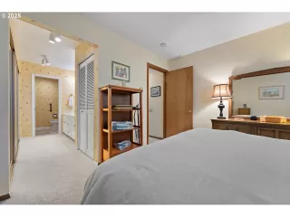 Photo #2: 436490972 Listing 