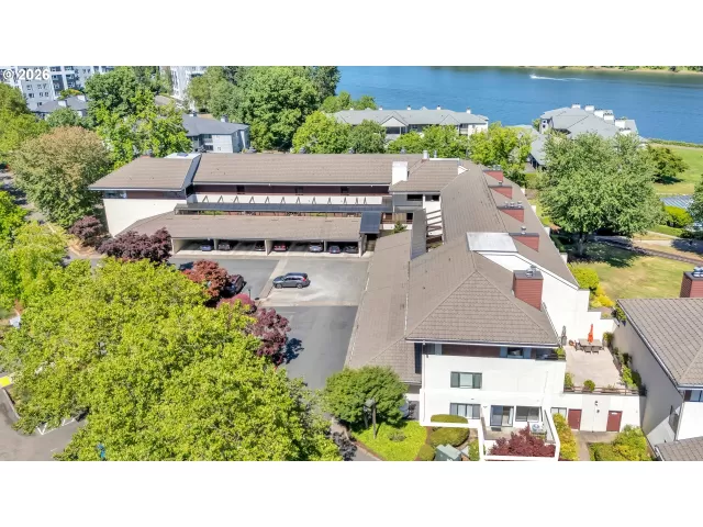 MLS: 437052068 Condo For Sale