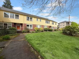 Photo #6: 437067741 Listing 