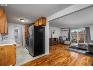 Photo #1: 437173164 Listing 