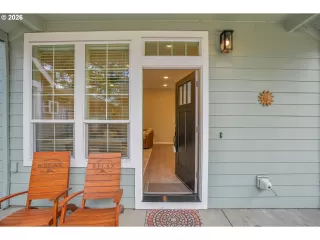 Photo #1: 438523925 Listing 