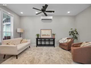 Photo #5: 438523925 Listing 