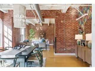 More Details about MLS # 439447683 : 416 NW 13TH AVE 208