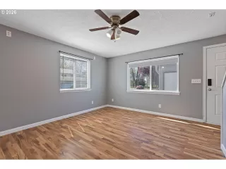 Photo #2: 440510730 Listing 