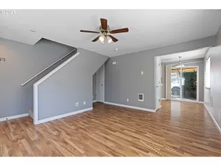 Photo #4: 440510730 Listing 