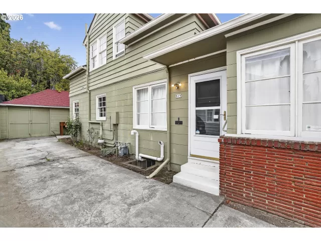 MLS: 440546320 Condo For Sale