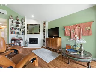 Photo #6: 441274301 Listing 