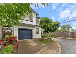 Photo #2: 441282952 Listing 