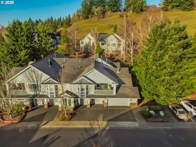 MLS: 441607029 Condo For Sale