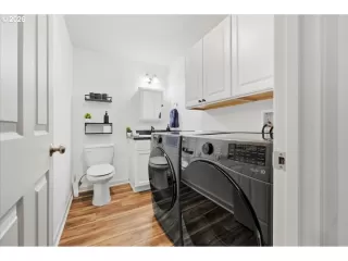 Photo #3: 442006490 Listing 
