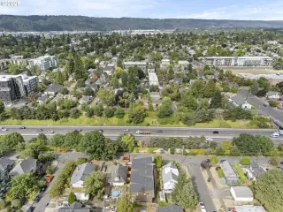 Photo #4: 443114104 Listing 