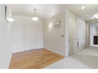 Photo #1: 443592209 Listing 