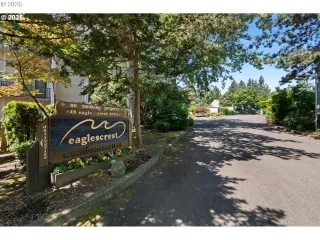 Photo #1: 443937763 Listing 