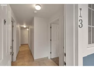 Photo #1: 444580322 Listing