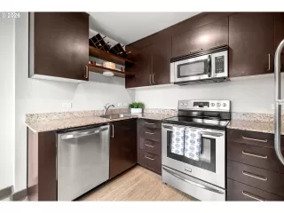 Photo #3: 444615471 Listing 