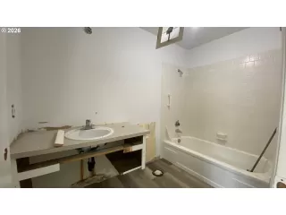 Photo #1: 444902397 Listing 