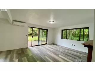 Photo #2: 444902397 Listing 