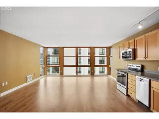 Photo #3: 445127200 Listing 