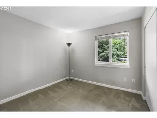 Photo #1: 445307293 Listing 