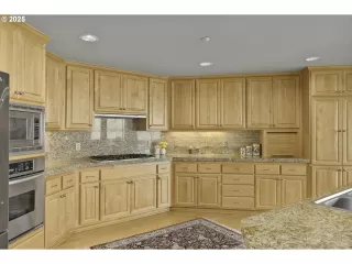 Photo #2: 445809704 Listing 