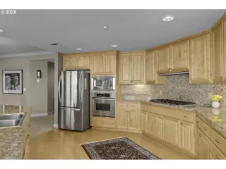 Photo #4: 445809704 Listing 